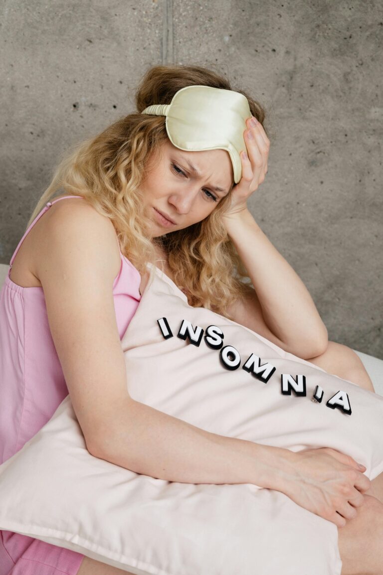 Read more about the article Sleep Disorders in the Elderly: Causes, Symptoms, and Treatment Methods