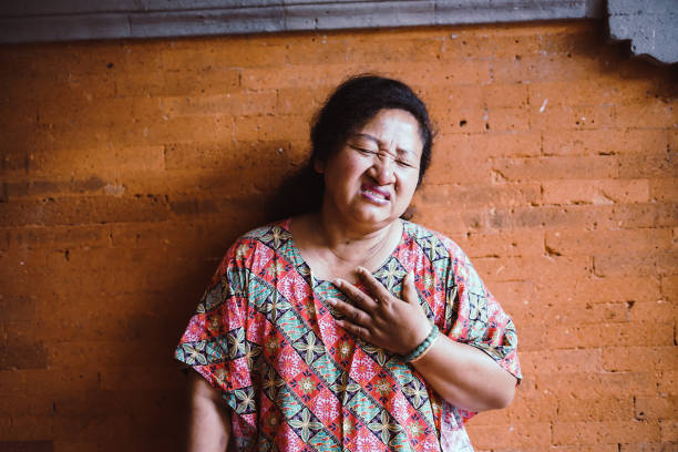 Read more about the article 8 Shocking Myths About Heart Palpitations and Dizziness Debunked (UK Evidence-Based Guide)