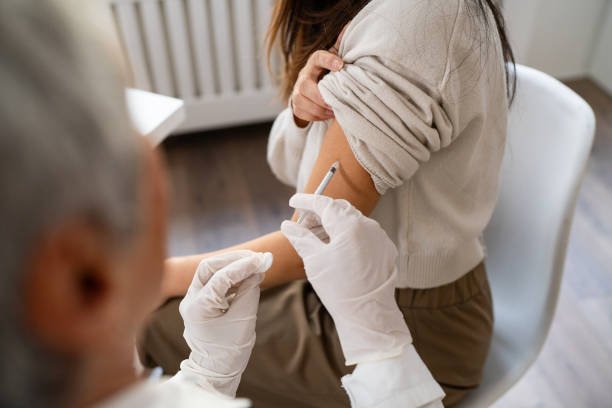 Read more about the article USA vs. Canada Flu Surveillance: How Both Countries Track and Respond to Outbreaks Differently