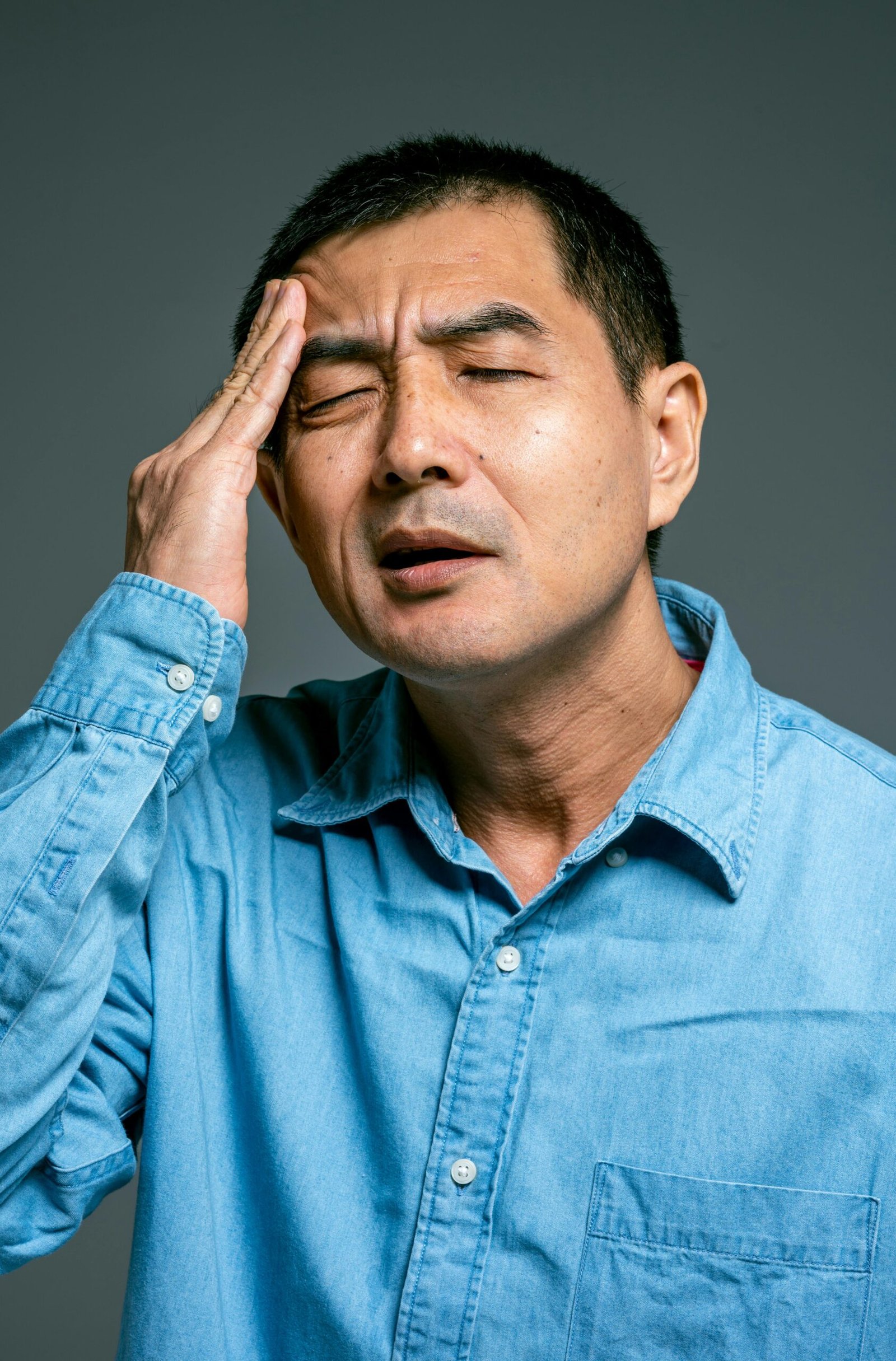 You are currently viewing Cluster Headache in Austria: The Complete Guide to Diagnosis, Treatment & Support (2026)