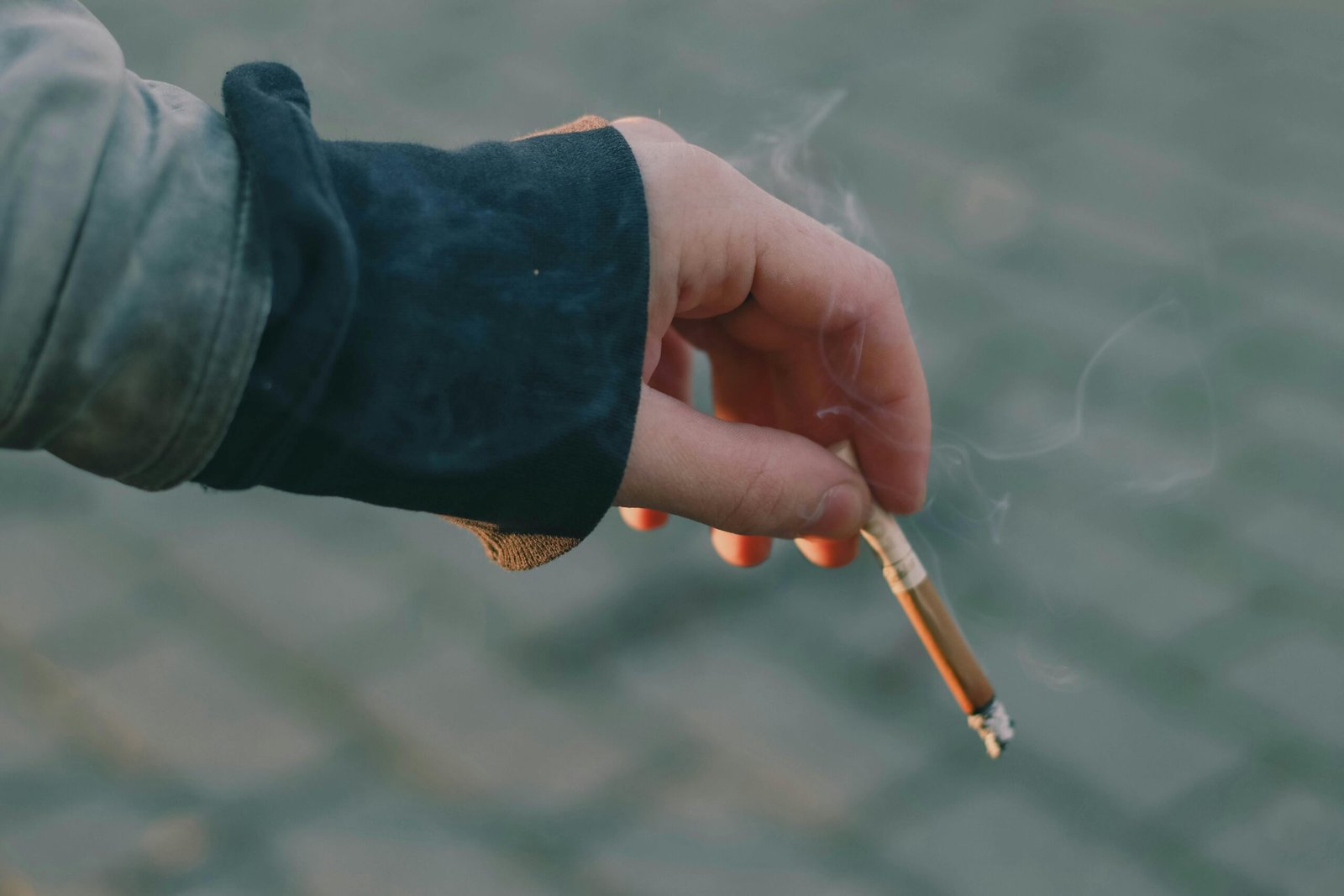 You are currently viewing Smoking becoming trendy again amongst Gen Z in Switzerland