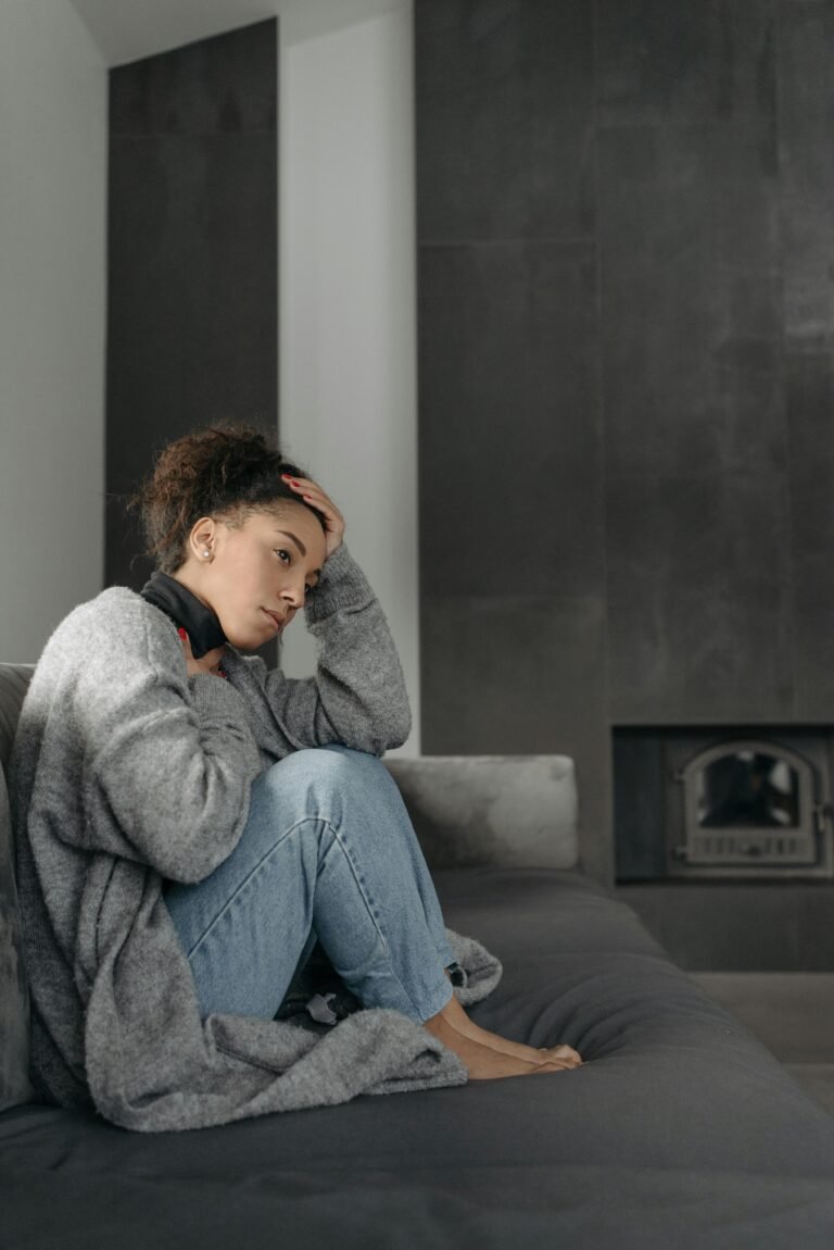 Read more about the article From Mindfulness on the Riviera: Best Local Practices, Therapies, and Retreats to Relieve Stress Headaches
