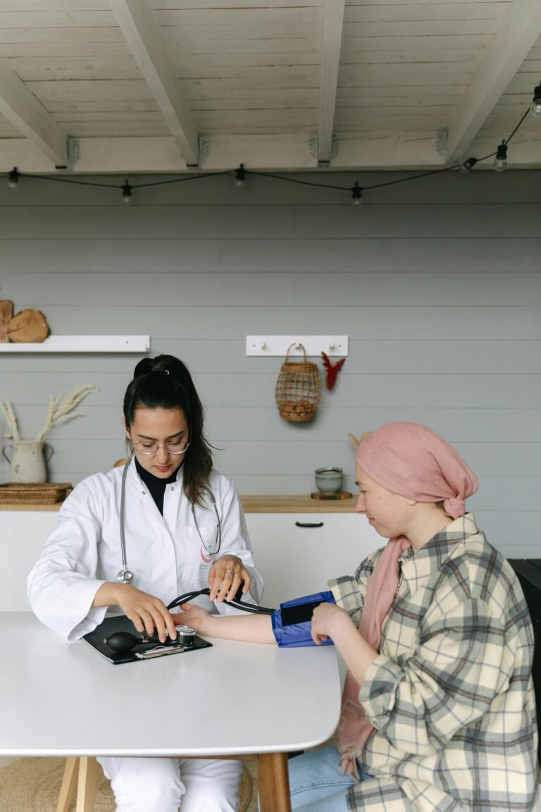 Read more about the article The 140/90 Threshold: What Irish Doctors Consider ‘Seriously High’ Blood Pressure (And What Happens If You Ignore It)