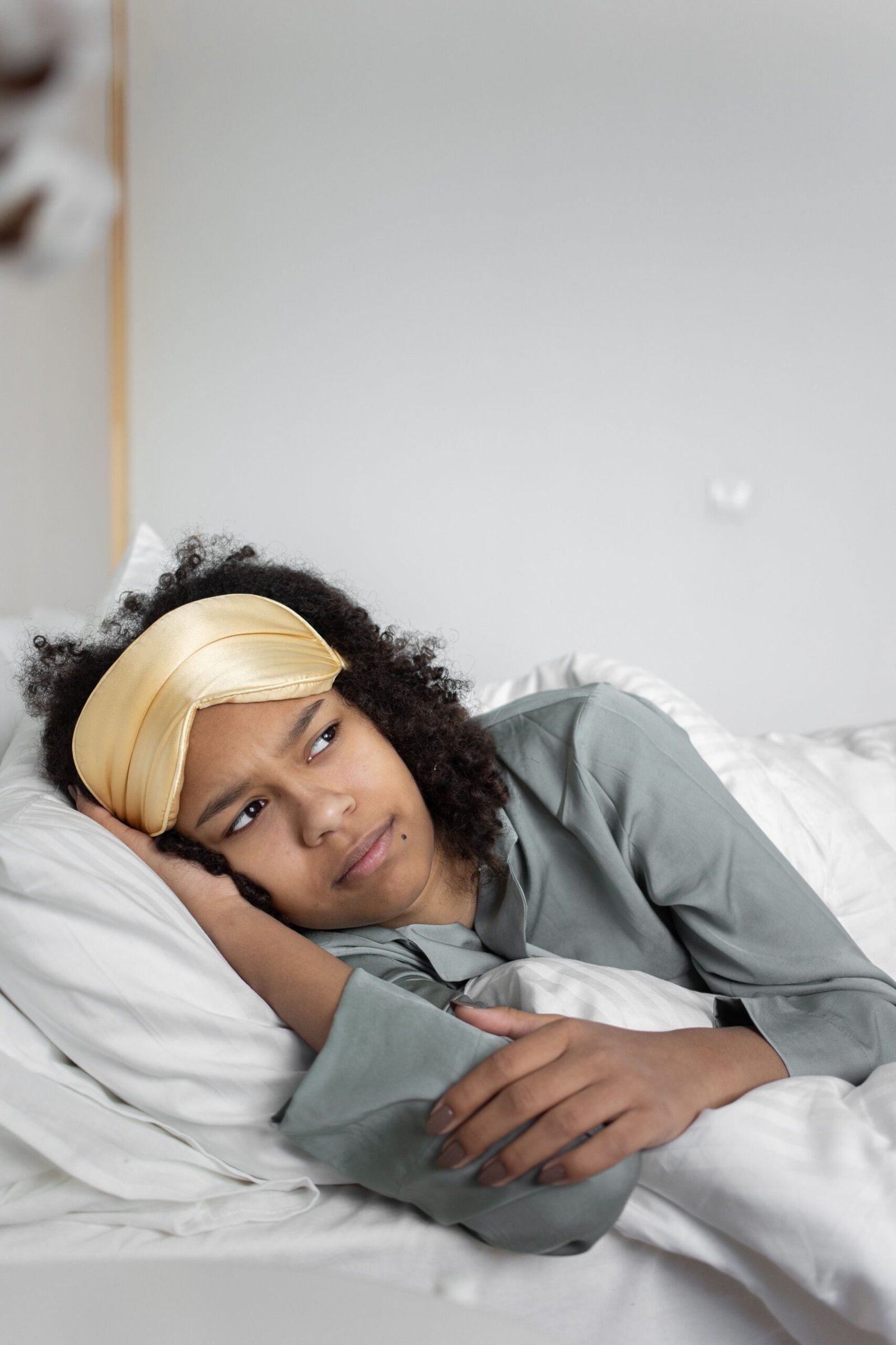 You are currently viewing How Can I Reset a Bad Sleep Schedule Naturally for Good?
