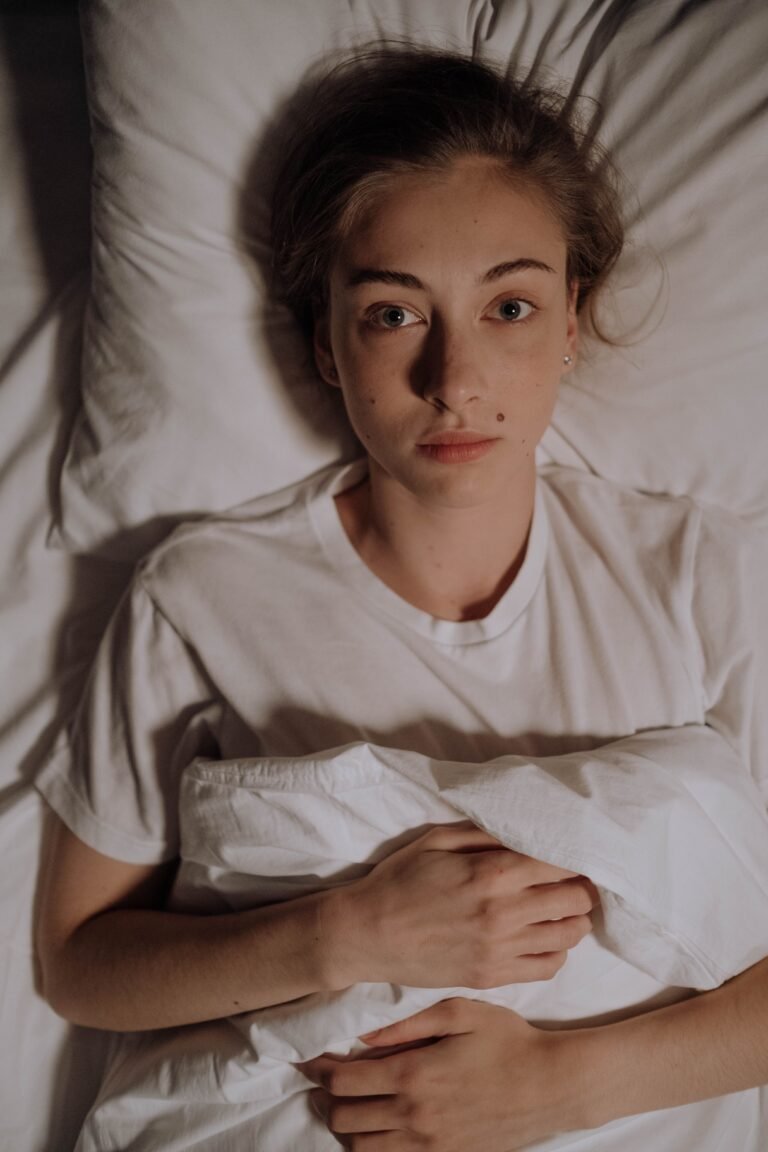 Read more about the article Why Am I Not Getting Enough Sleep at Night? Common Causes Explained